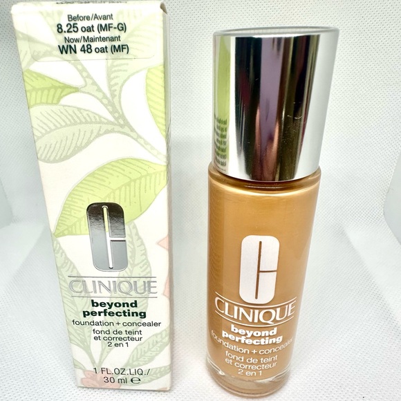 NWT Clinique's Beyond Perfecting Foundation +
Concealer full coverage - Picture 11 of 12
